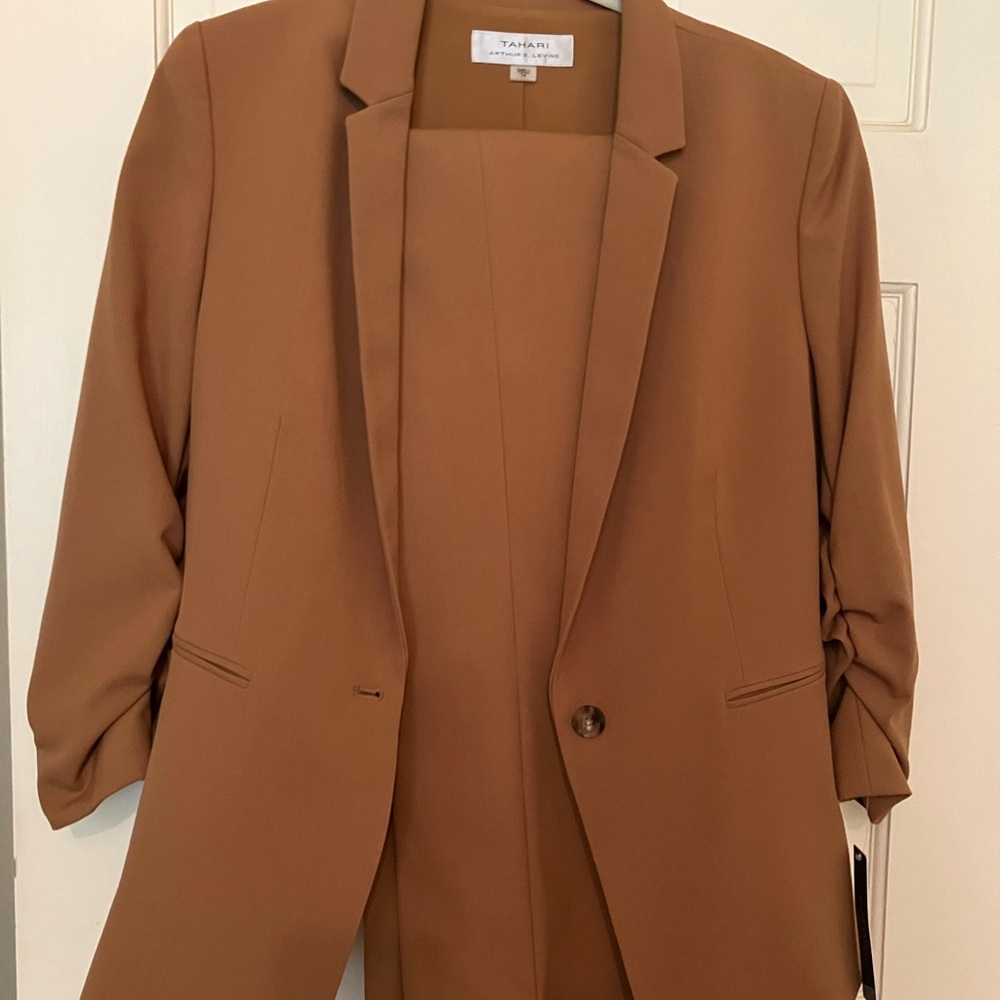 Tahari Pantsuit Separates